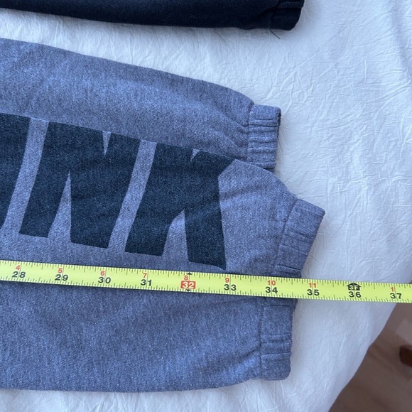 PINK Victoria's Secret Men's Black and Gray Pants - Picture 2 of 6